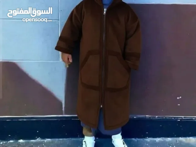 فروة شتوية للأطفال بقبعة مدمجة