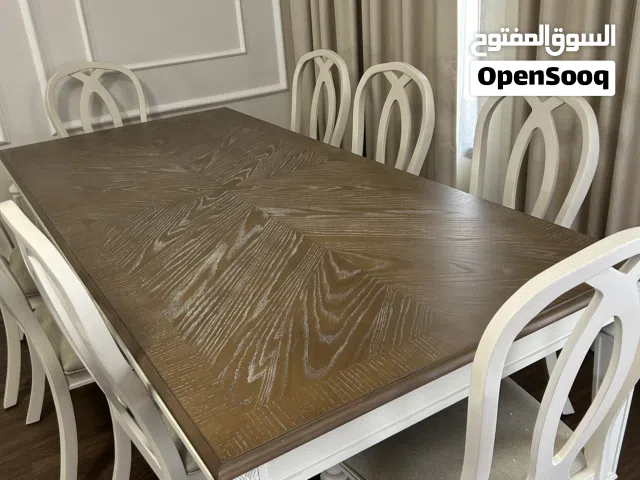 8 Seater Dining Table + Chairs 8 كراسي مع طاولة كبيرك