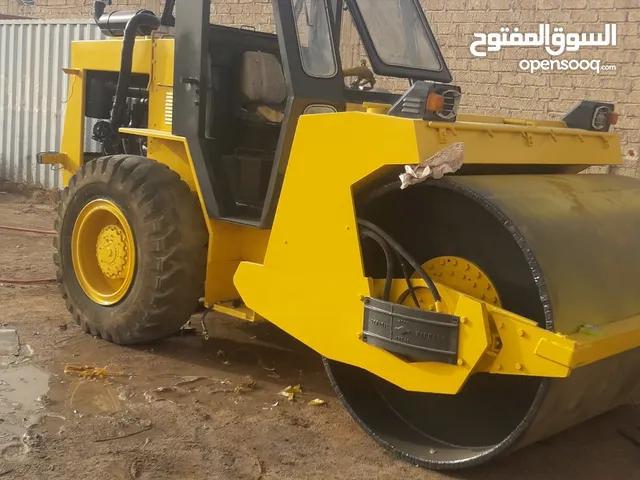 2002 Road Roller Construction Equipments in Ajdabiya