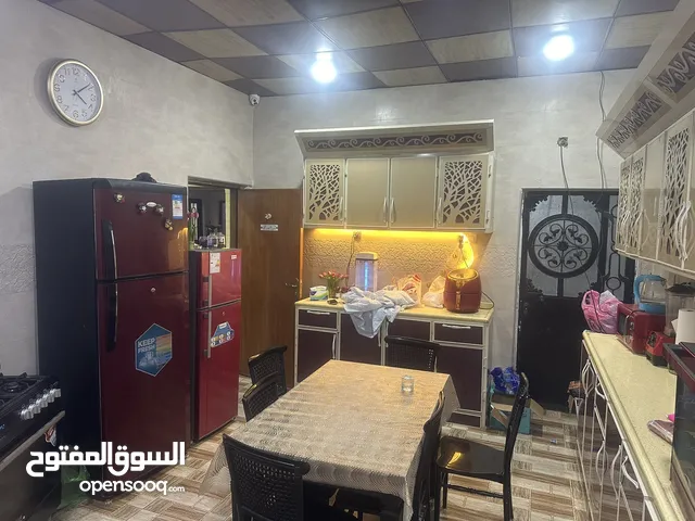 160 m2 2 Bedrooms Townhouse for Sale in Basra Al Salheya