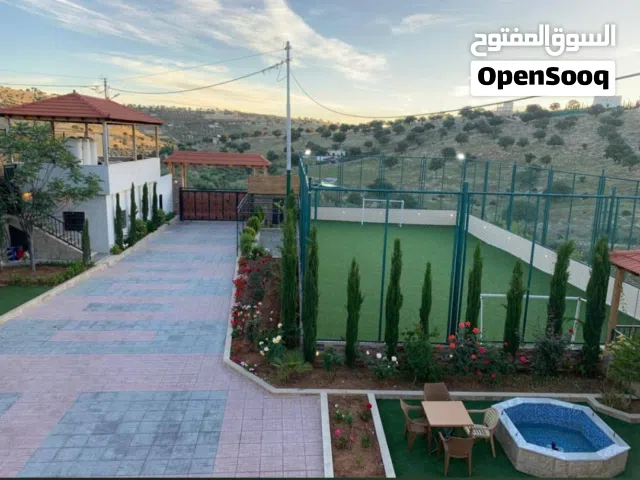 2 Bedrooms Chalet for Rent in Zarqa Sarout
