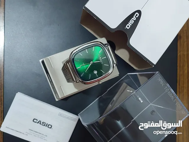 ساعة جديدة مع علبة CASIO الأصلية