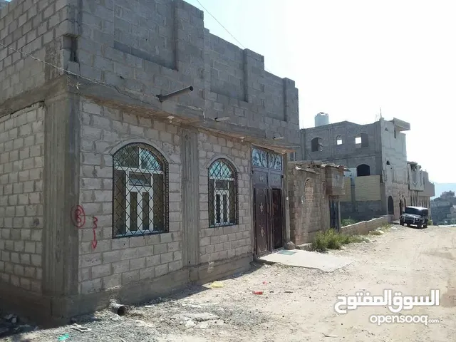 140 m2 5 Bedrooms Townhouse for Sale in Sana'a Moein District