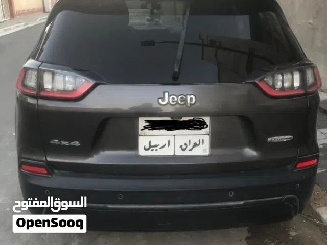 2019 جيب شيروكى Limited