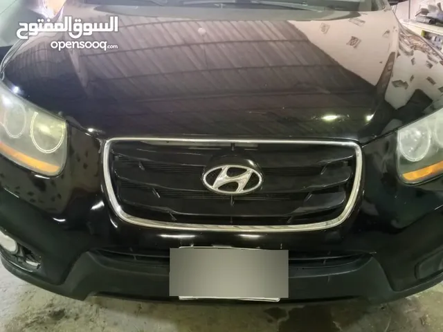 Used Hyundai Santa Fe in Tripoli