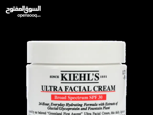 كريم الوجه ألترا فيشل من كيلز مرطب الاصلي
