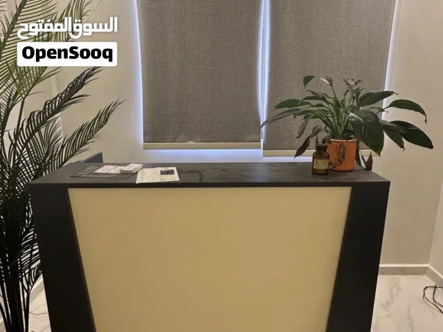 مكتب استقبال - مقاعد استقبال