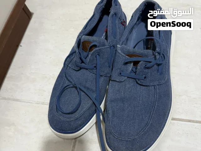 حذاء للبيع بحالة ممتازة
