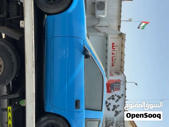 1984 نيسان Z Standard