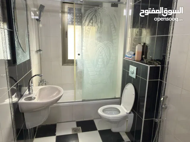 شقة مفروشة للبيع او الايجار