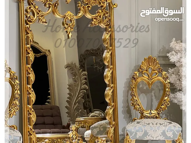 التفاصيل للأنتيكات الفرنسيه العتيقه مصنوعه يدويا من الخشب الزان