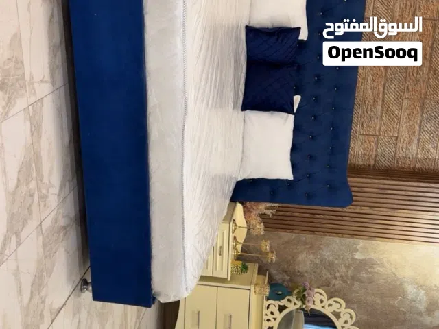 غرفة نوم للبيع