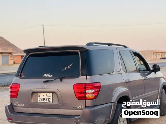 2004 تويوتا سيكويا Limited