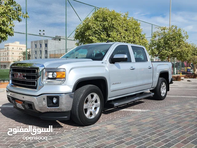 Used GMC Sierra in Muharraq