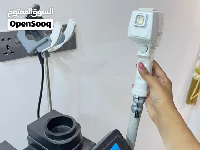 للبيع باكج عيادة ليزر جاهزة للشغل - بغداد فقط
