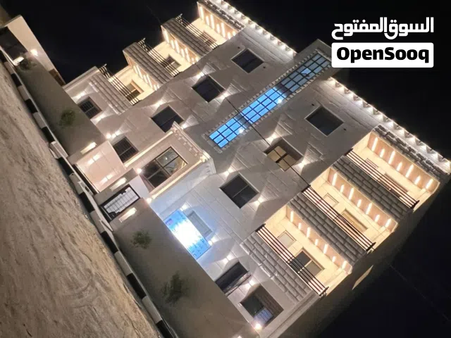 شقة للبيع بالزرقاء الجديدة خلف شارع الوينك مساحة 160 م تستحق المشاهده بسعر مغري