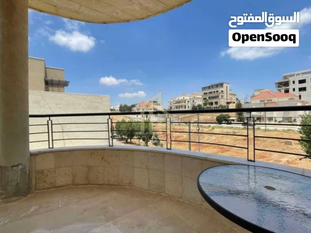 في دابوق شقة مميزة للبيع طابق أول 200م بتشطيبات مميزة / ref 1136