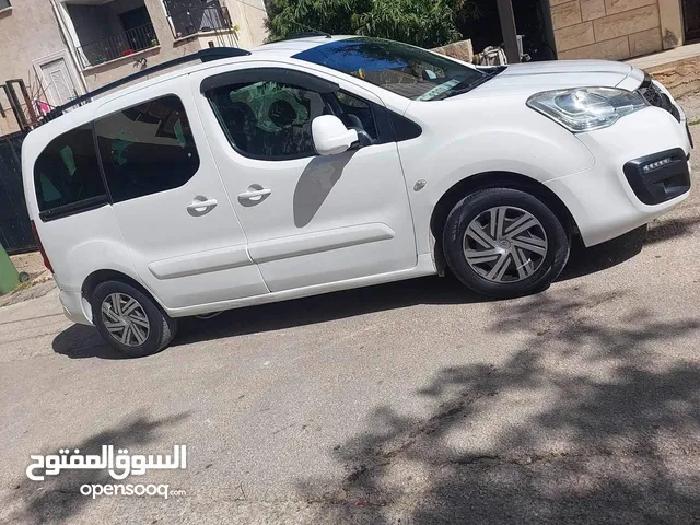 New Peugeot Partner in Jenin