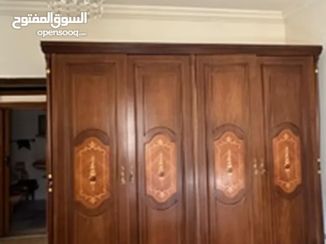 غرفة نوم كلاسيك فاخرة خشب زان مدهون ومساوى وقلبه خشب شوح بونديه