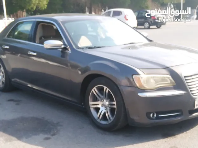 Used Chrysler 300 in Hawally