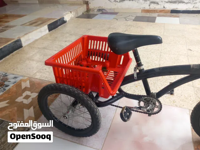 نمره 16 ثلاث عجال