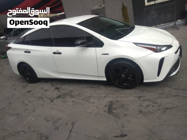 2022 تويوتا بريوس XLE