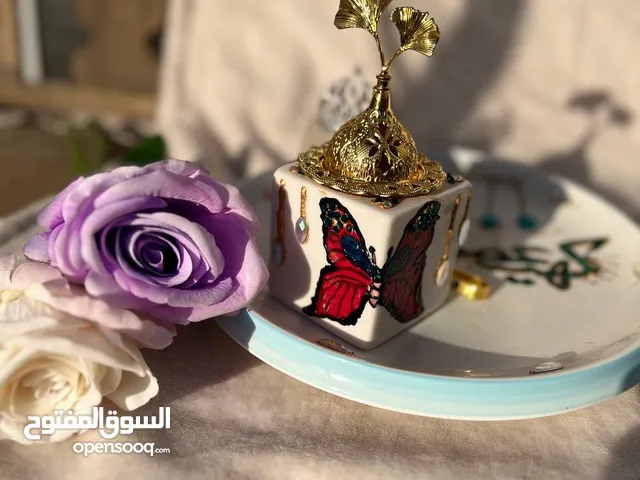 رسم على زجاج وفن