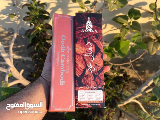 عود كمبودي فاخر مميز الأذواق الرفيعة