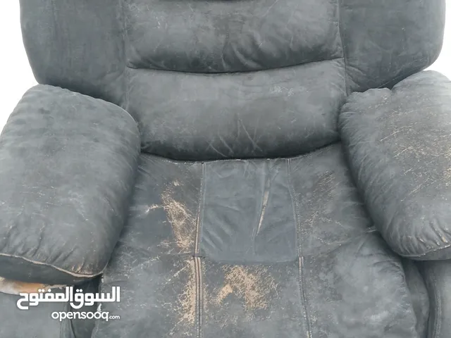 Other Chairs & Desks in Northern Governorate