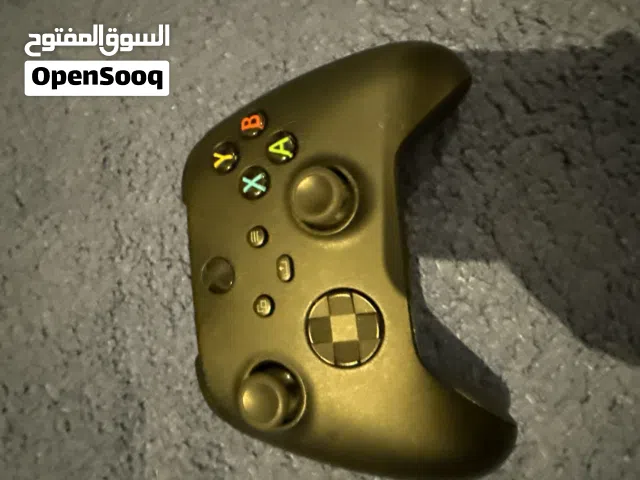 للبيع كنترولر سوني مستعمل ونظيف، شغال تمام