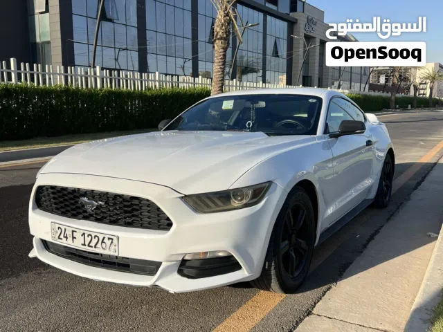 2017 فورد موستانج V6