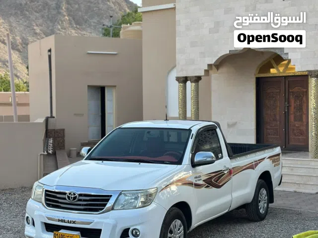 2013 Toyota Hilux GLX