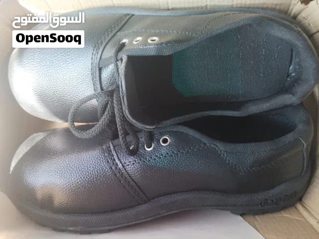 safety shoes