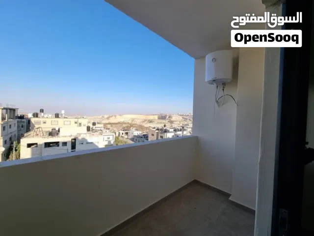 شقق للبيع في مخيم قلنديا (ضفة)