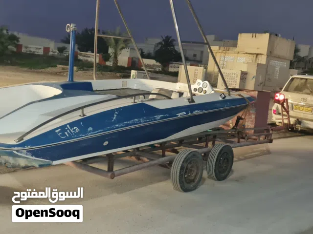 قارب صيد سياحي