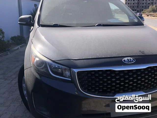 Used Kia Sedona in Sabratha
