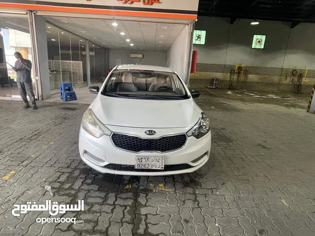 Kia Cerato Standard in Al Madinah