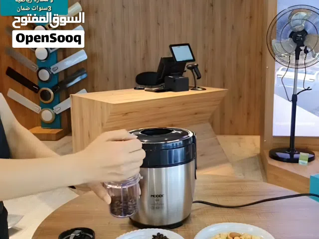 للبيع (خلاط_ طاحونه _عصاره) نوع مودكس  كامل مع جميع الملحقات نظيف جدا