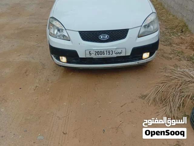 مندوب توصيل داخل طرابلس وضواحيها