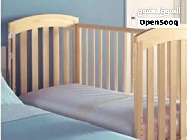 سرير أطفال خشب للبيع – بحالة ممتازة