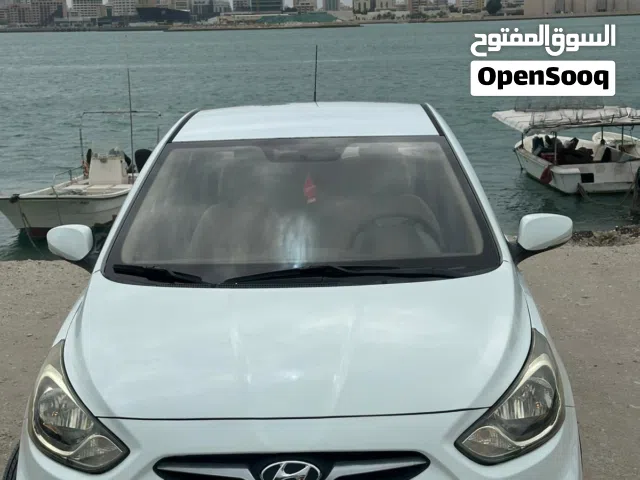 2013 Hyundai Accent SE