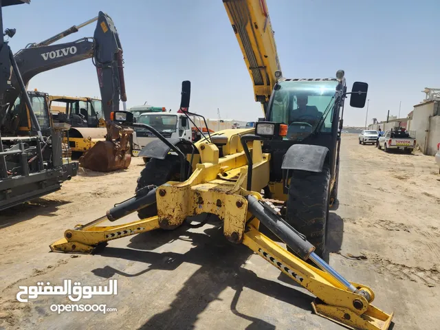 آليات ثقيلة للبيع في أبو ظبي - معدات ثقيلة مستعملة : أفضل سعر