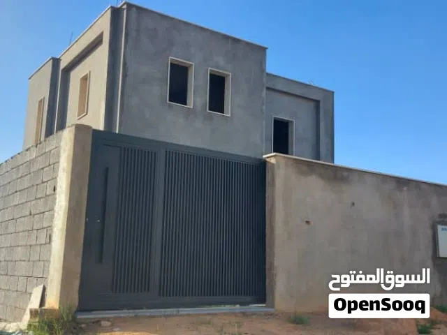 *منزل دور وملحق مفصول*