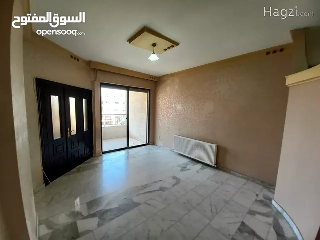 195 m2 3 Bedrooms Apartments for Rent in Amman Um El Summaq