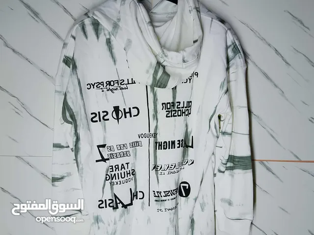 سويتر متوفر جميع القياسات