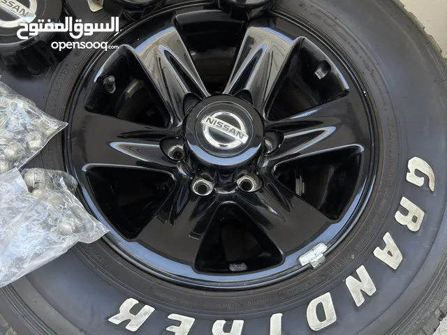 5 OEM Nissan vtc wheels and rimsتواير ورنجات فتك وكالة