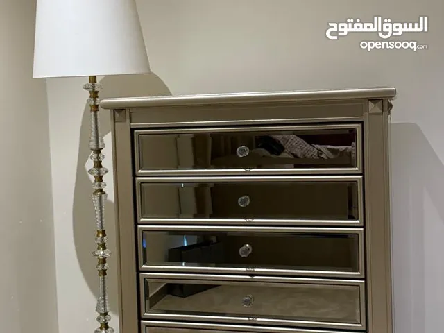 اثاث غرفة نوم للبيع
