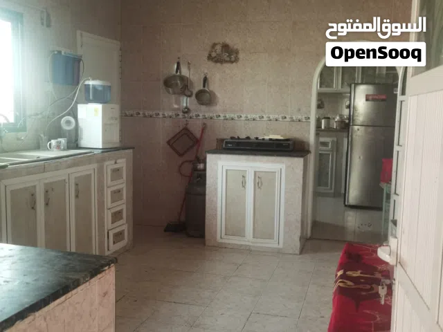 568 m2 More than 6 bedrooms Townhouse for Sale in Muscat Amerat