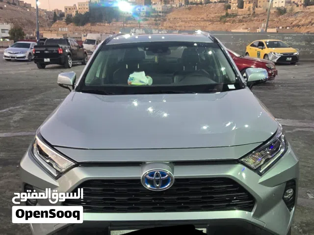 Used Toyota RAV 4 in Amman