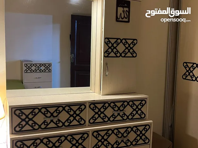 غرفة نوم للبيع